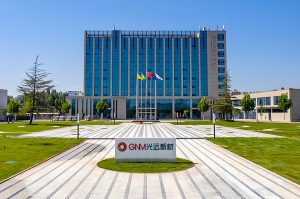 中国半导体材料势力崛起:光远砸10亿美元建T-Glass产线,打破日企垄断格局