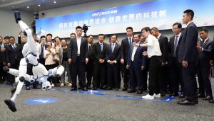 宇树科技:具身智能“ChatGPT时刻”最早两三年后到来,AI模型局限仍是关键瓶颈