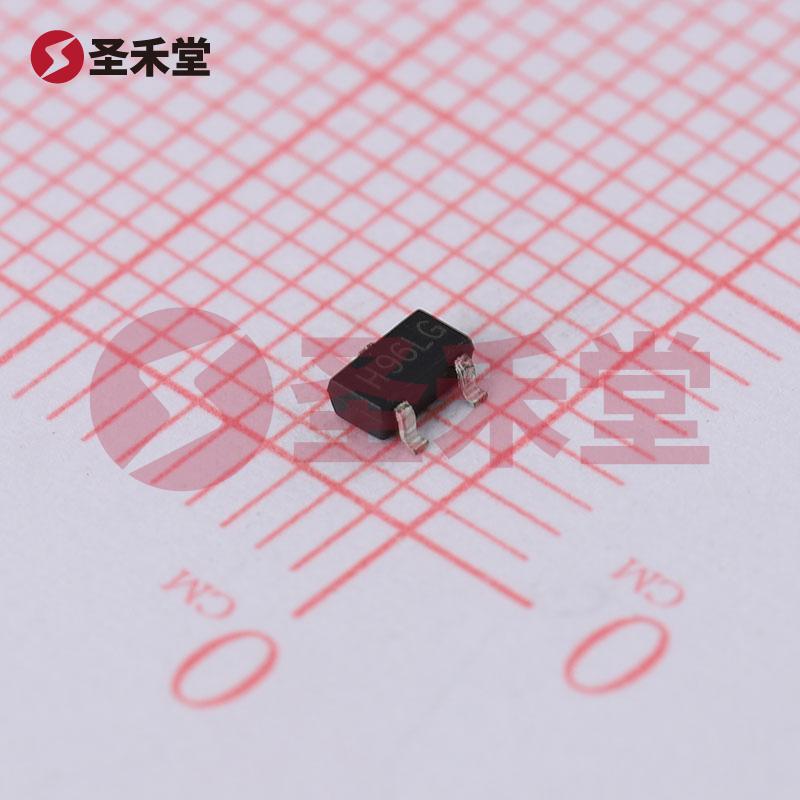 AP130-33RG-7 产品实物图片